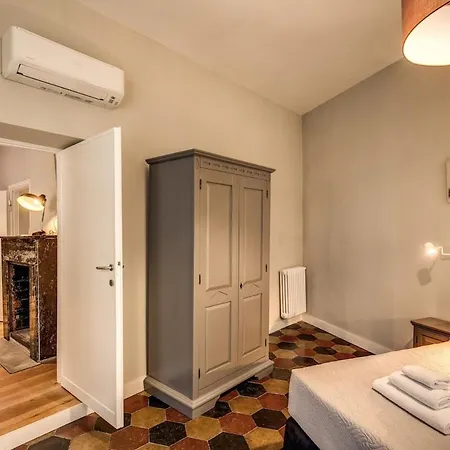 Campo Di Fiori 2 Bedroom Int 4 *
