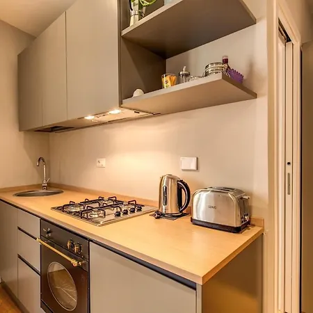 Campo Di Fiori 2 Bedroom Int 4 *